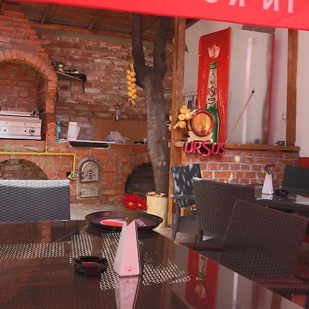 La Storia Guest House Piteşti Kültér fotó