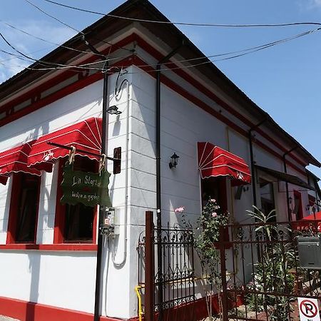 La Storia Guest House Piteşti Kültér fotó
