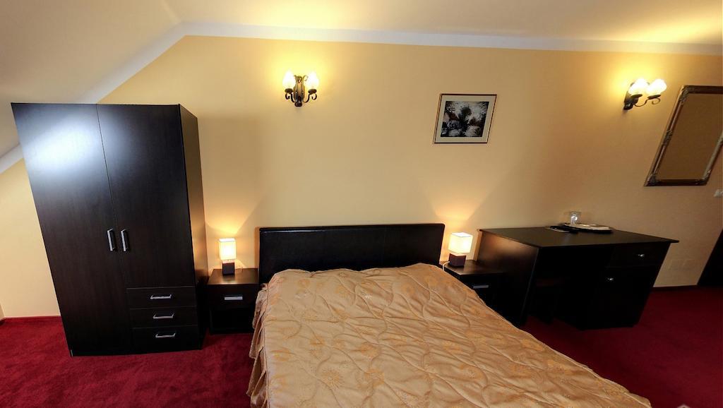 La Storia Guest House Piteşti Kültér fotó