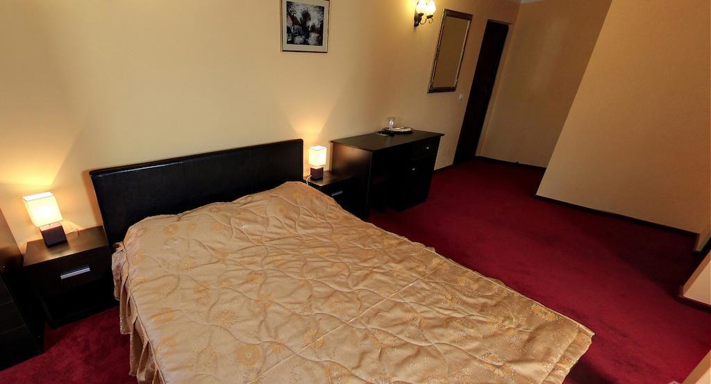 La Storia Guest House Piteşti Kültér fotó