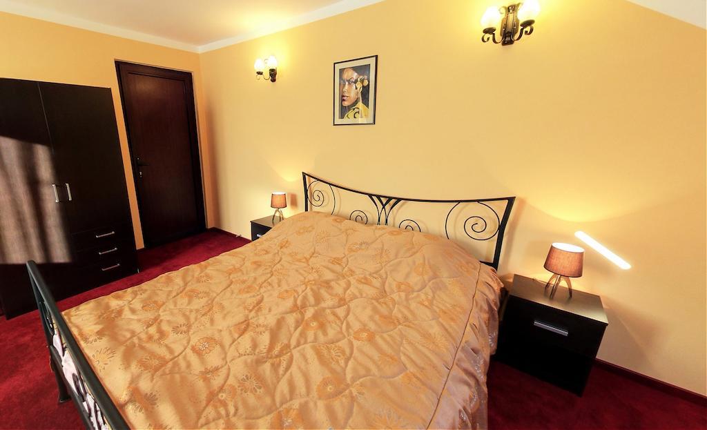 La Storia Guest House Piteşti Kültér fotó