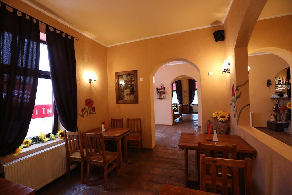 La Storia Guest House Piteşti Kültér fotó